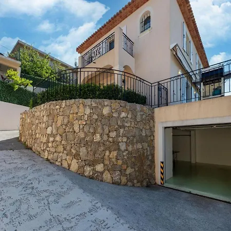 Mathilda With Pool Close To Nice